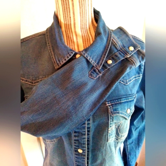 True Religion Pearl Snap Western Denim Shirt - l & xl - Picture 3 of 12